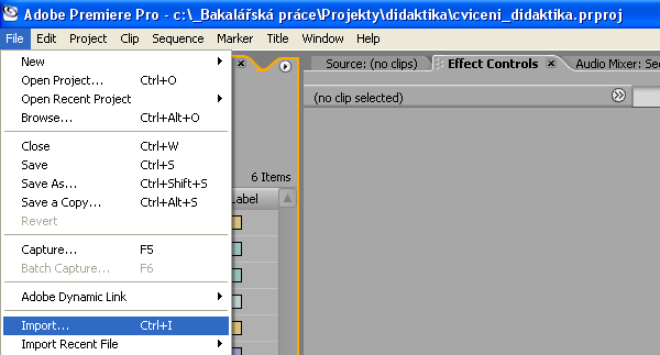 Funkce Import je přístupná přes menu