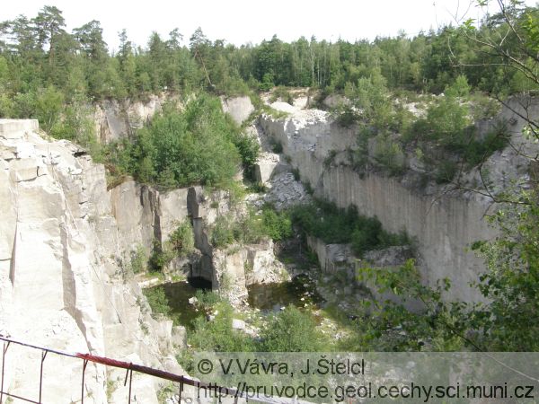 ernovka - jmov lom