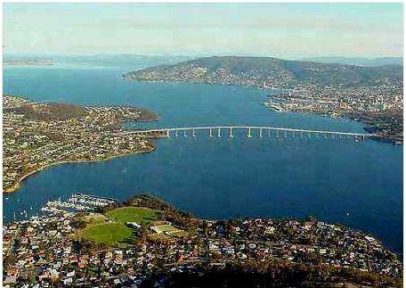 Hobart, TAS - Tourism Australia Copyright