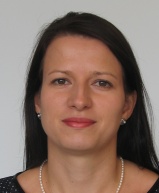 Oficiální fotografie Mgr. Bc. Zuzana Mikulášová